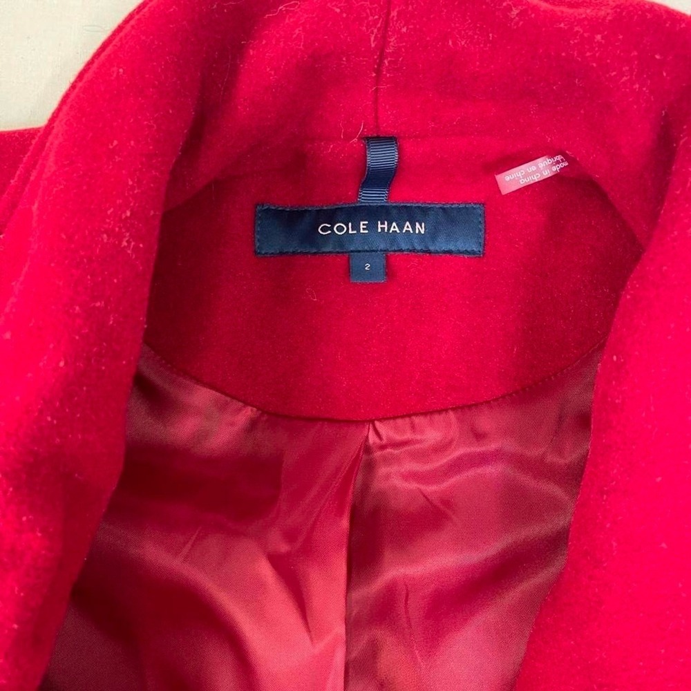 Cole Haan red wool blend‎ coat with black belt, size S - Picture 3 of 5